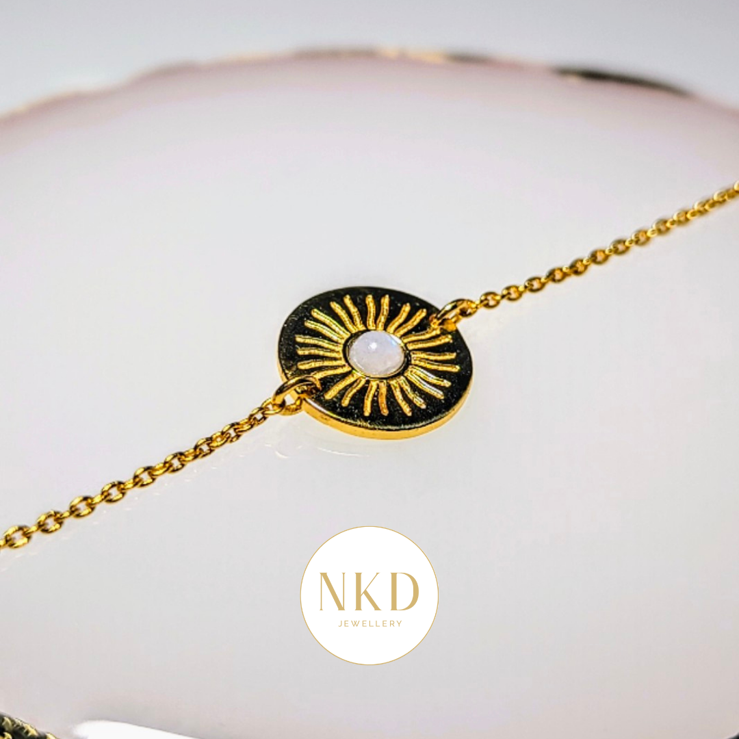 The Suns Rays - Rainbow Moonstone Bracelet