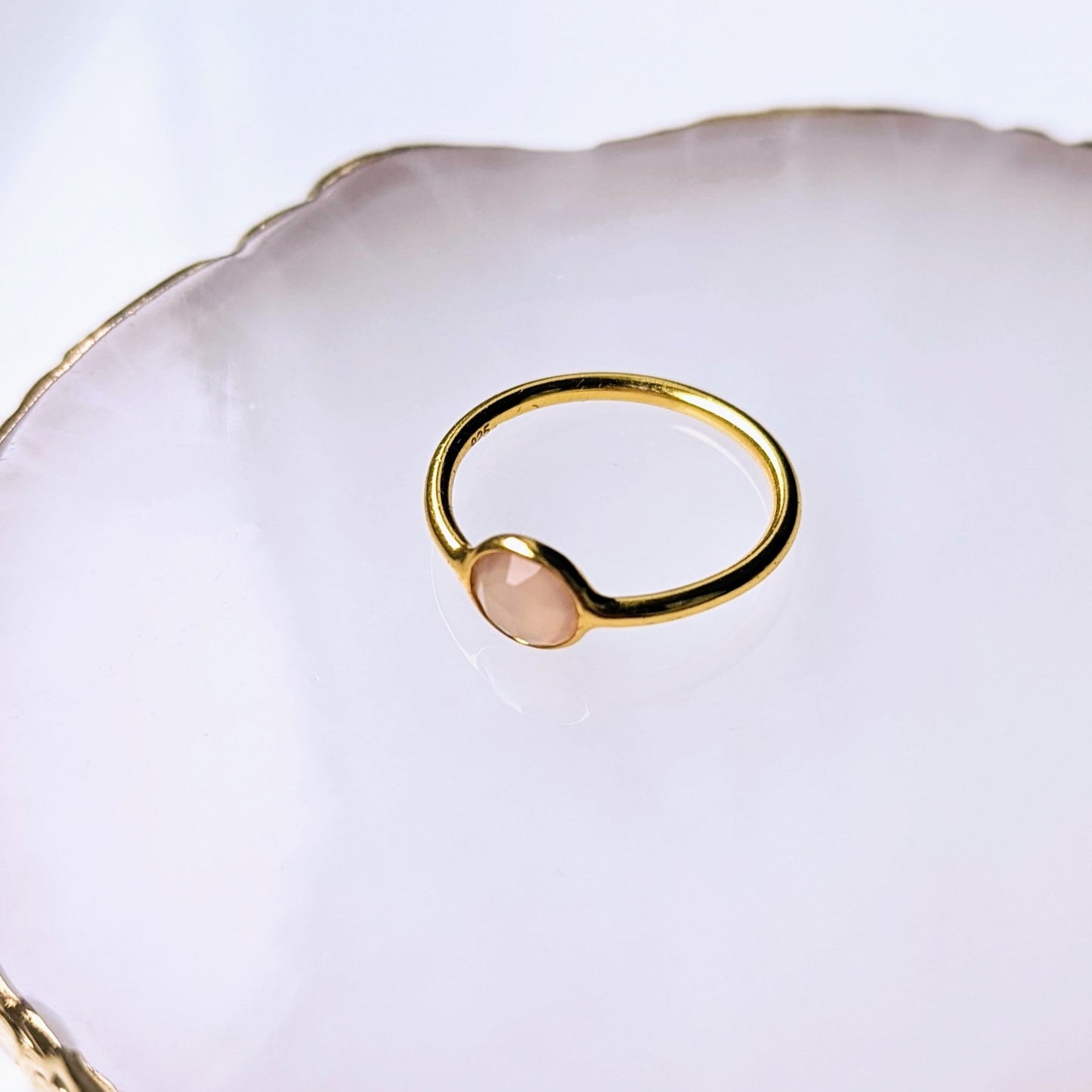 Doha - Rose Chalcedony Ring